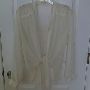 ☁Beige/White Button Down☁